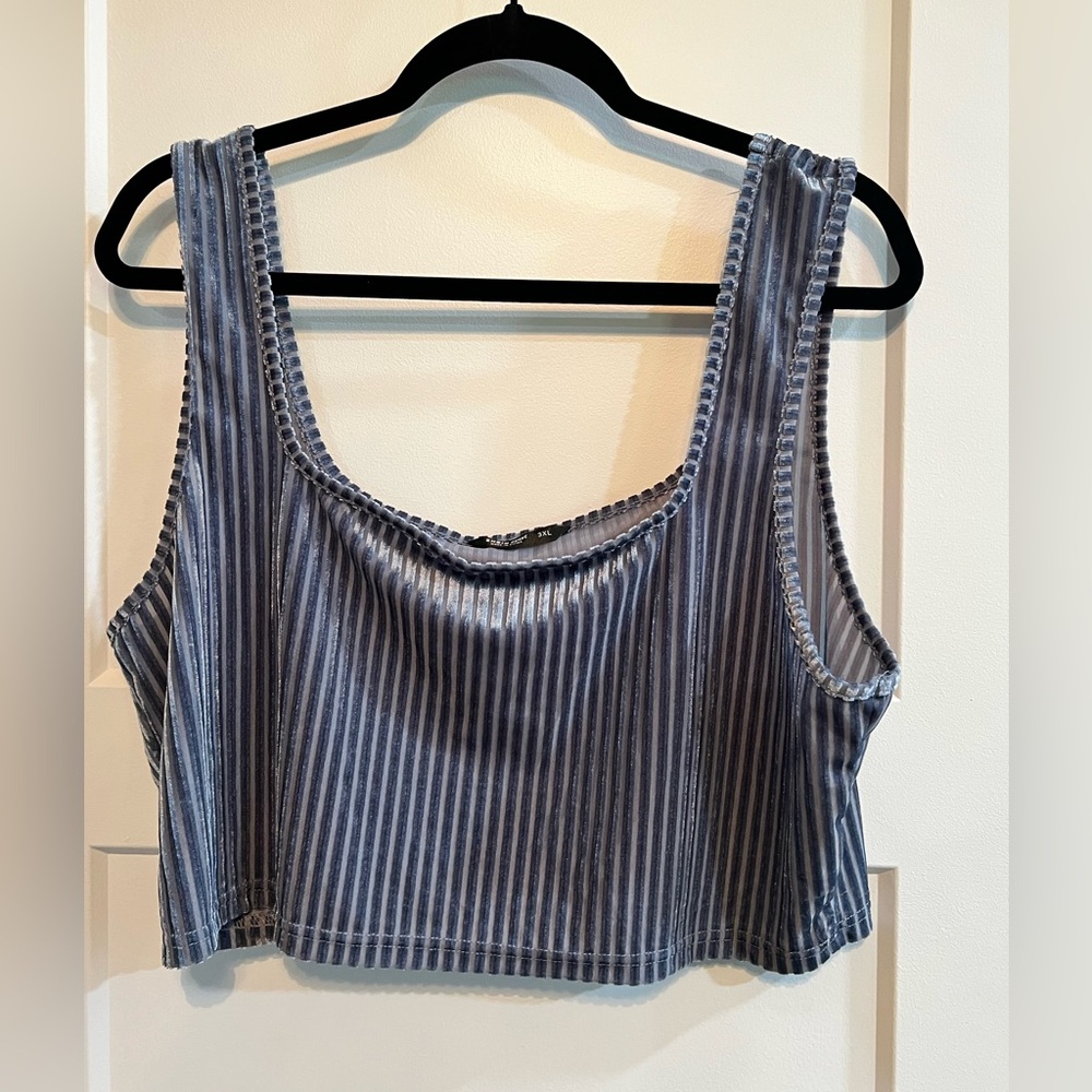 SHEIN Navy Striped Tank Top
